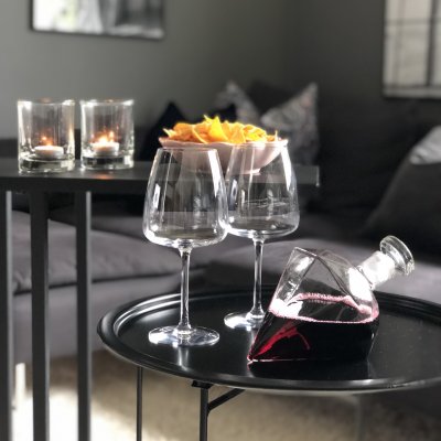 Viskikarahvi Diamant (Timantti), 4 lasia & puualusta, 0,75 litraa